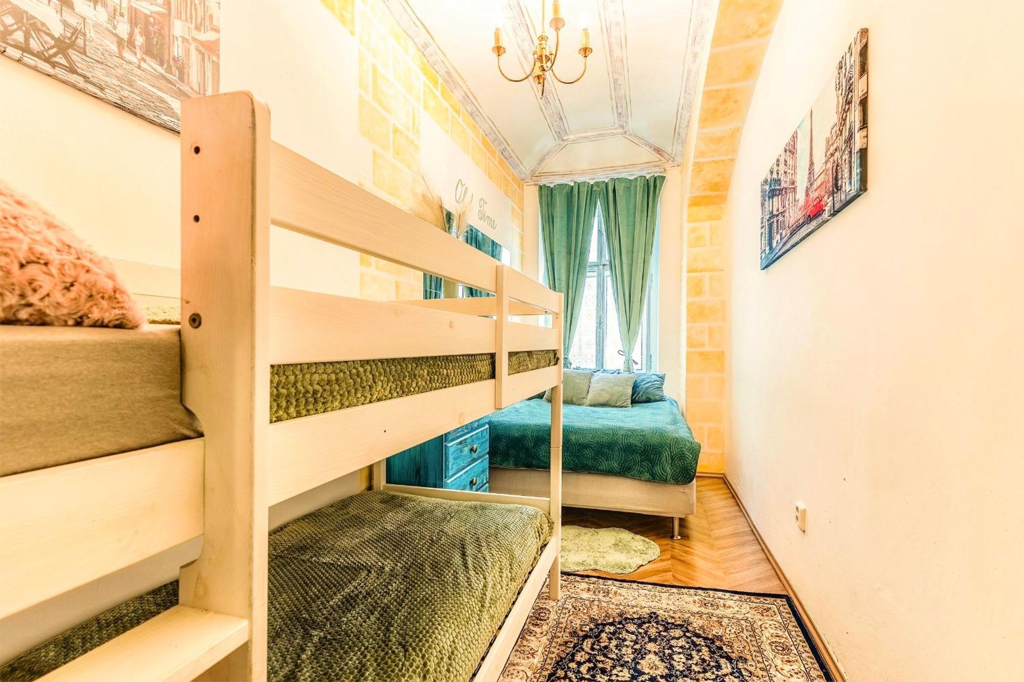 Fairytale Castle Apartment Прага Экстерьер фото