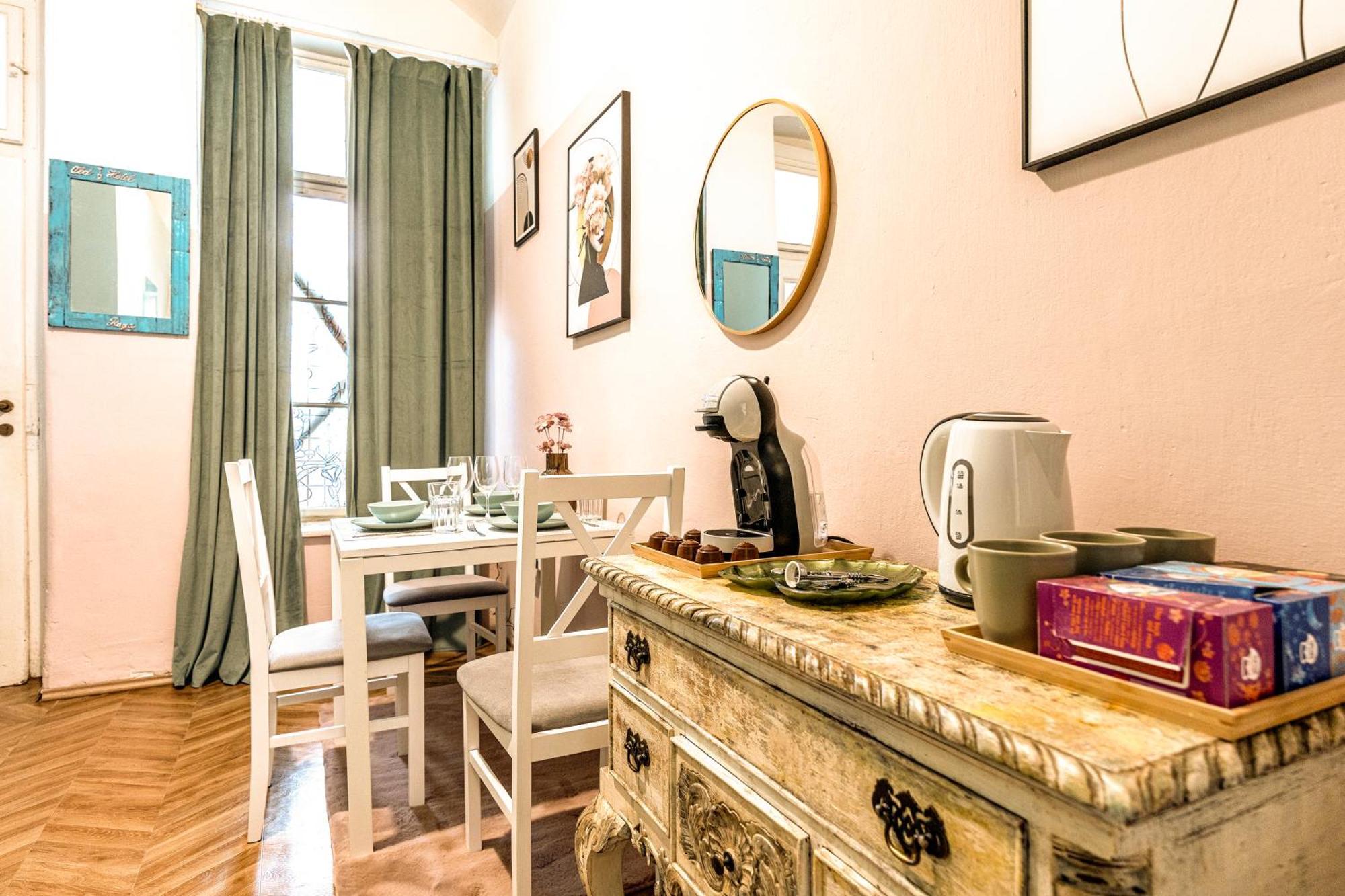 Fairytale Castle Apartment Прага Экстерьер фото